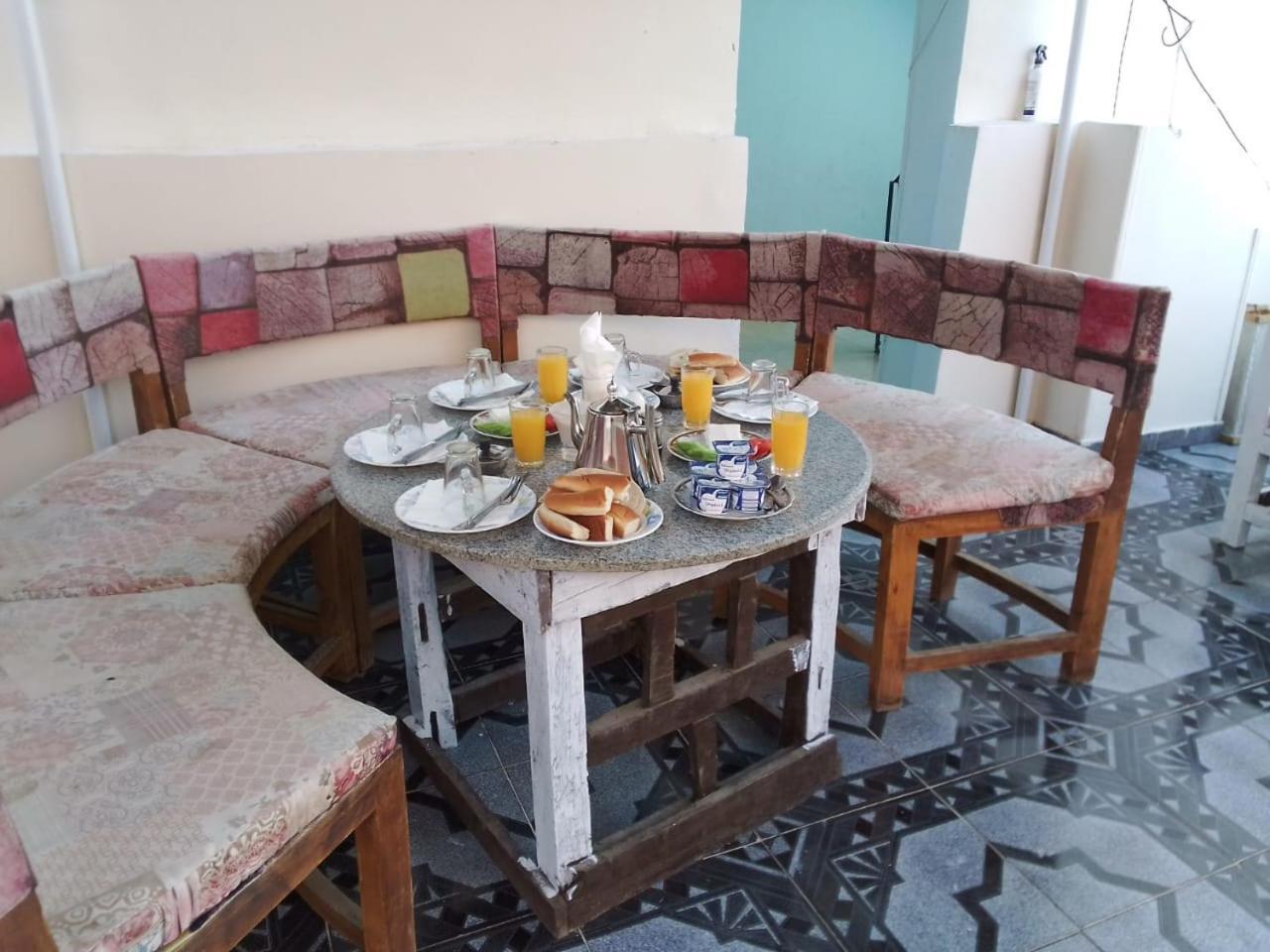 Peace&freedom Guesthouse&restaurant *