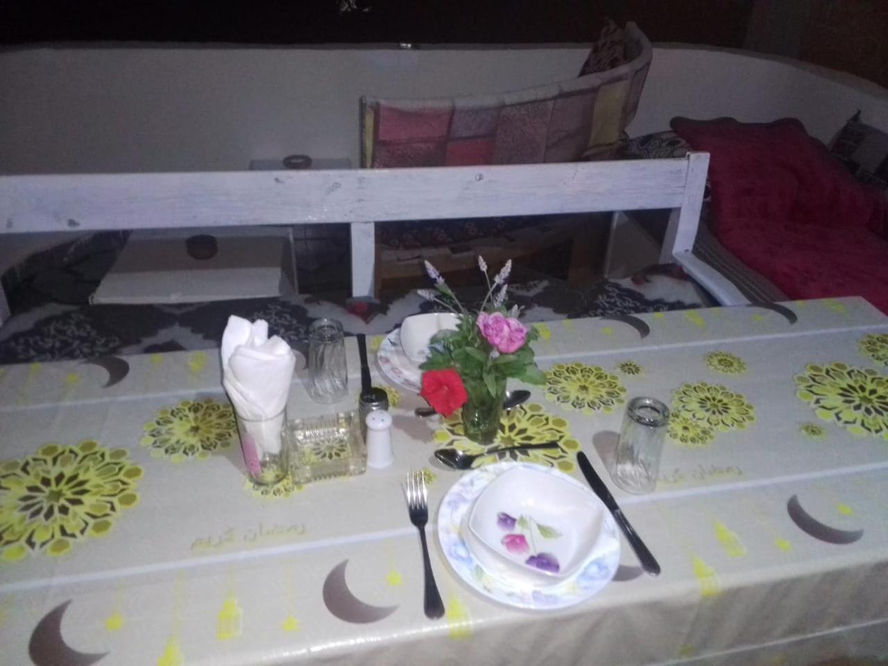 Peace&freedom Guesthouse&restaurant Louxor