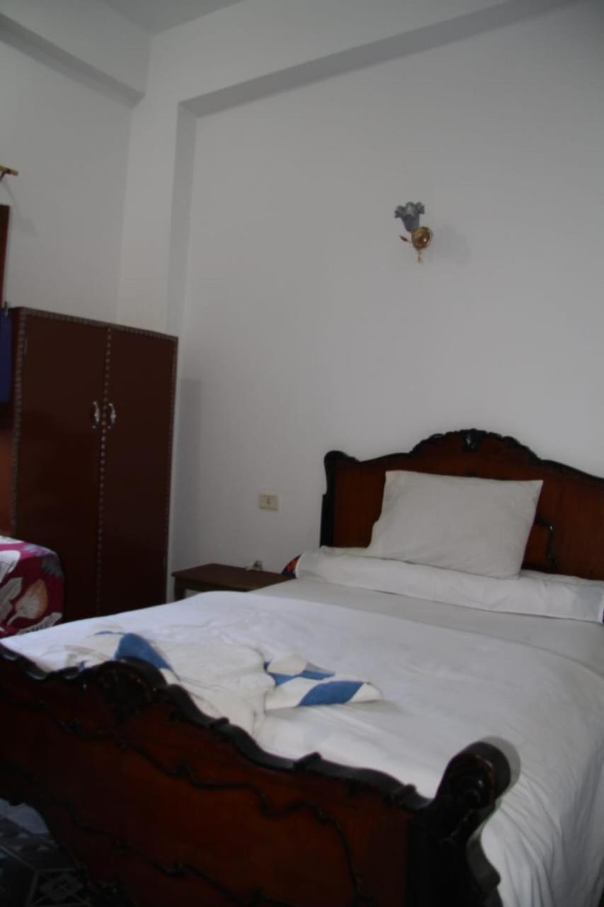 Peace&freedom Guesthouse&restaurant * Louxor