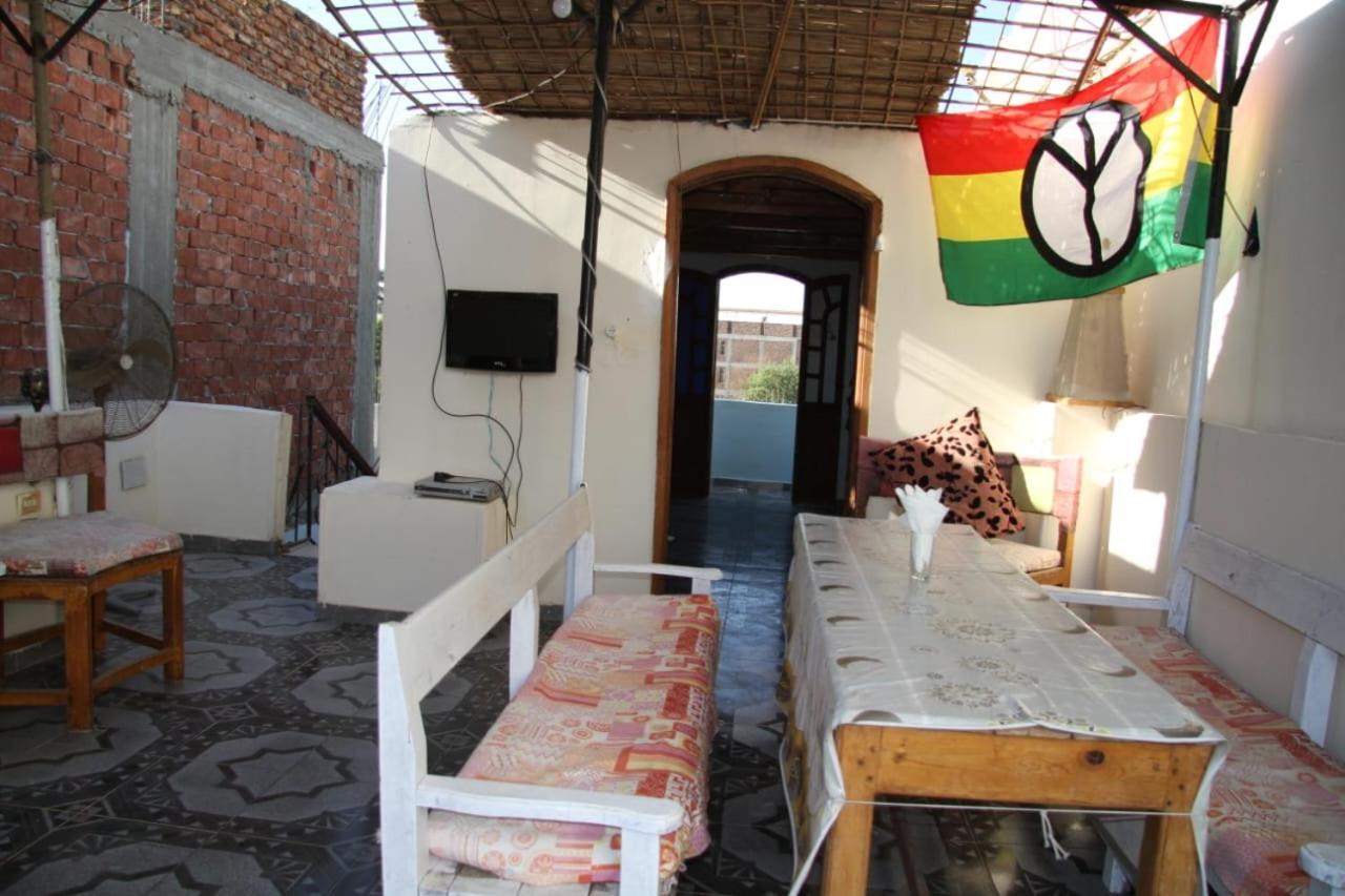 Maison d'hôtes Peace&freedom Guesthouse&restaurant Louxor